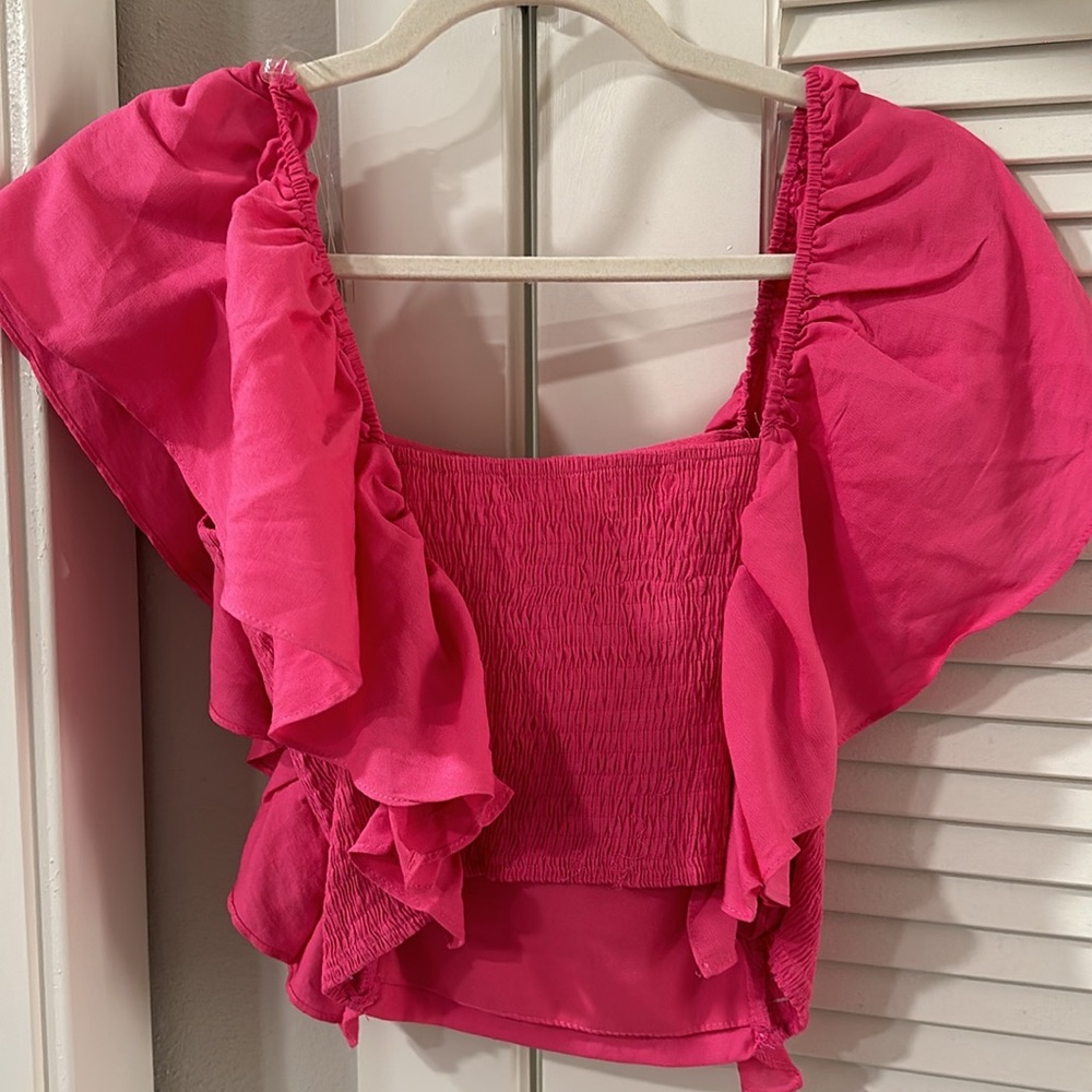 PINK RUFFLE TOP - Picture 2 of 2